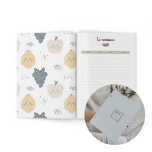 Charger l'image dans la galerie, Mon journal de bébé - Fruits - Couvertures rigides - Moments ancrés