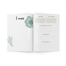 Charger l'image dans la galerie, Mon journal de bébé - Printemps - Couvertures rigides - Moments ancrés
