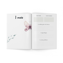 Charger l&#39;image dans la galerie, Mon journal de bébé - Papillons - Couvertures rigides - Moments ancrés
